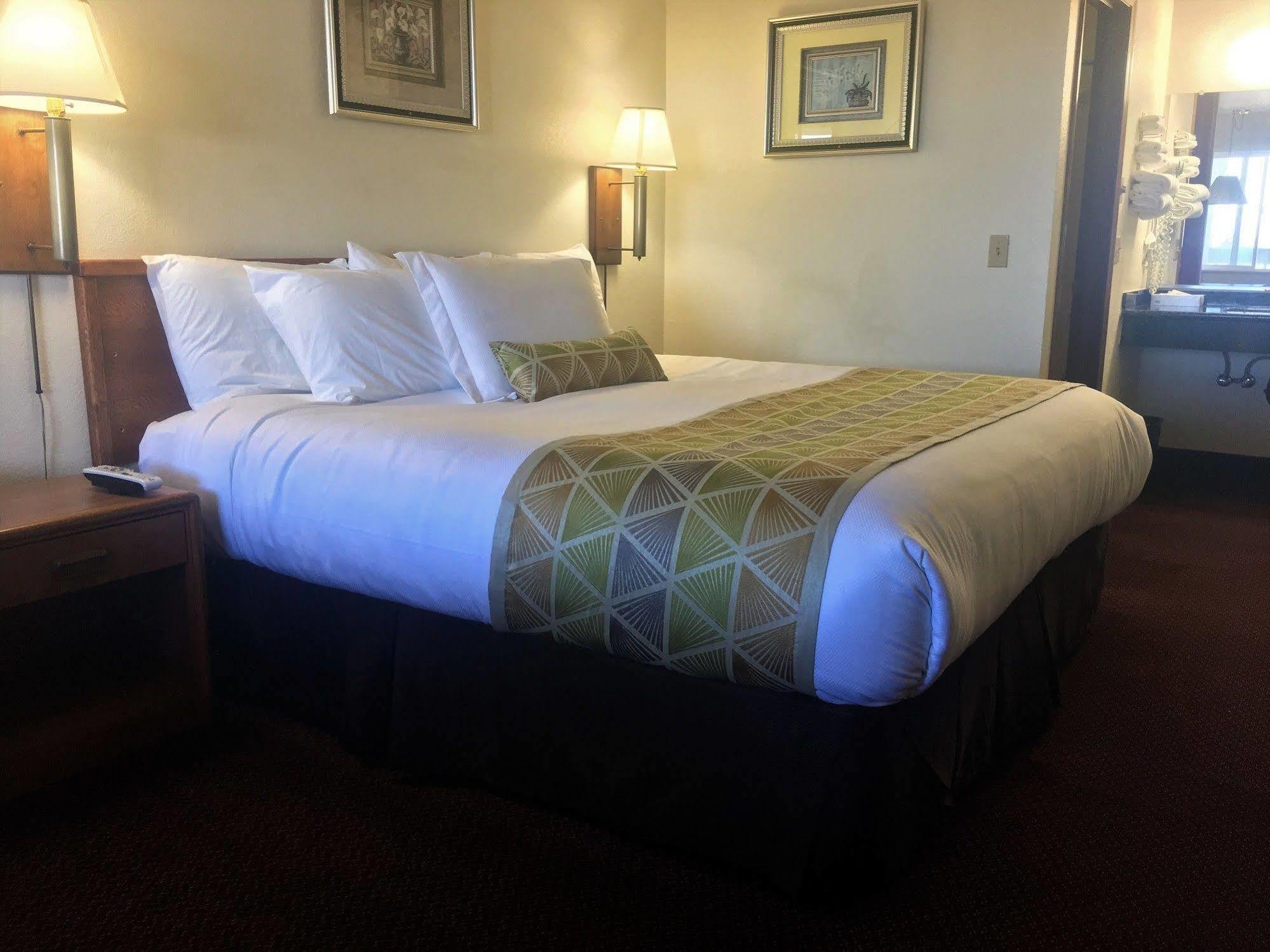Westward Inn Brookings Εξωτερικό φωτογραφία