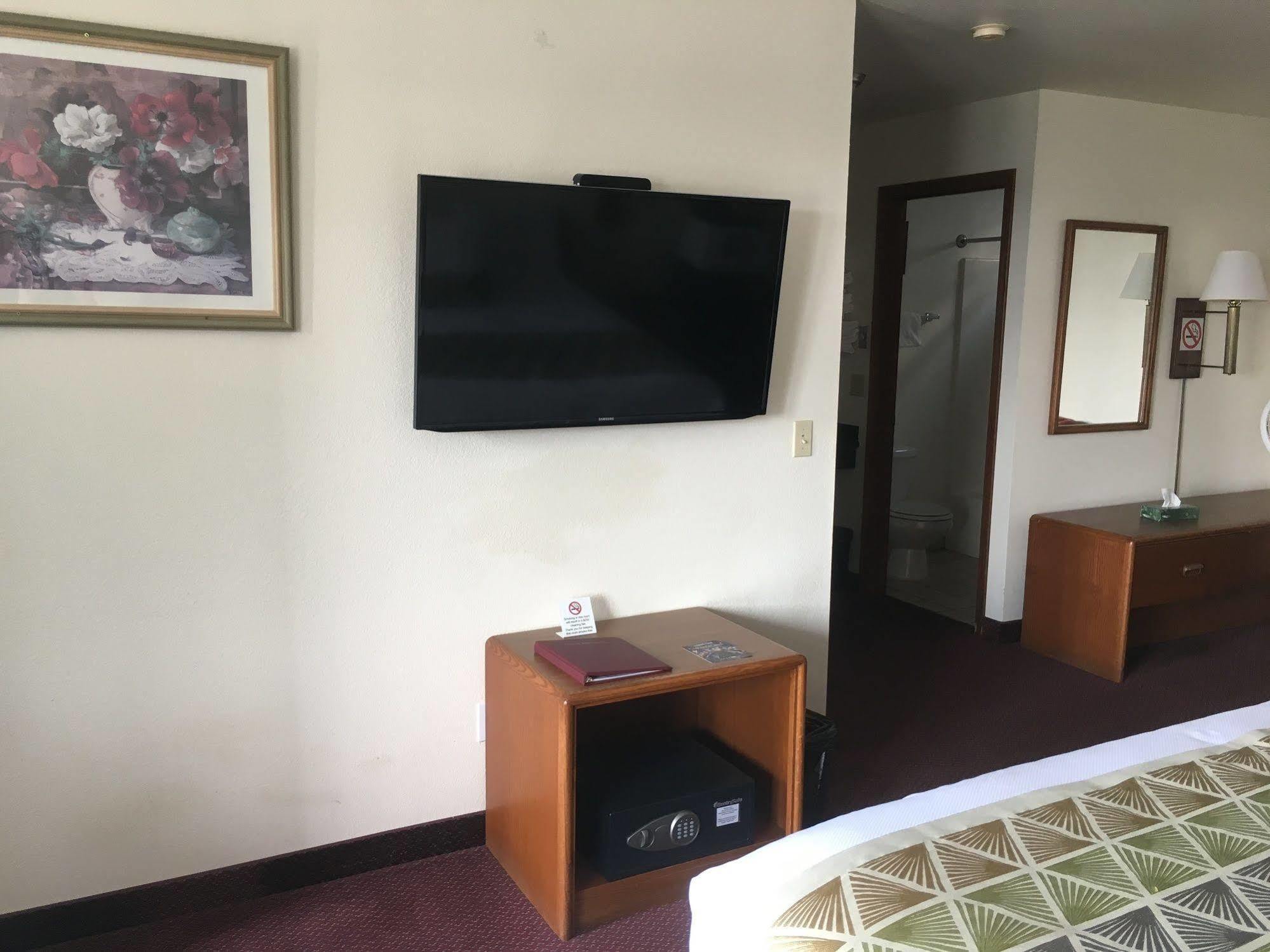 Westward Inn Brookings Εξωτερικό φωτογραφία